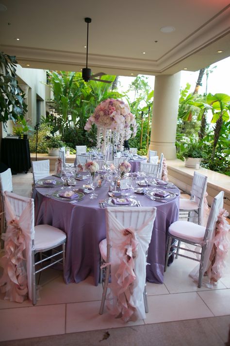 Purple Tablecloth, Reception Chairs, Violet Wedding, Wedding Decorations Ideas, Wedding Blush, Wedding Tablecloths, Lilac Wedding, Wedding Entrance, Reception Chair