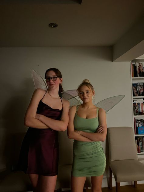 party. party aesthetic. halloween party aesthetic. halloween costume aesthetic. tinkerbell and vidia costume. Tinkerbell And Vidia Halloween Costume, Vidia Halloween Costume, Tinkerbell And Vidia Costume, Vidia Tinkerbell Costume, Party Aesthetic Halloween, Vidia Costume, Aesthetic Tinkerbell, Vidia Tinkerbell, Bestie Costumes