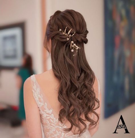 Wedding Reception Hairstyles, Party Hairdo, Reception Hairstyles, Wedding Hairstyles For Medium Hair, Bridal Hair Veil, Bridal Hairdo, Hairdo Wedding, Bangs With Medium Hair, Bow Hairstyle