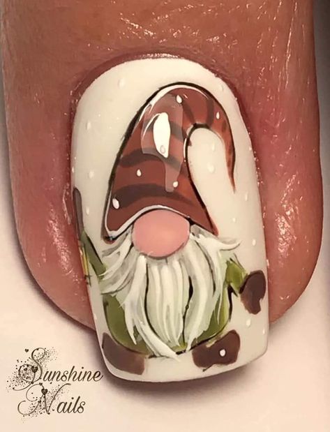 Autumn Gonk Nails, Christmas Nails Knomes, Gnome Nail Art Designs, Fall Gnome Nail Art, Gnome Nails Fall, Nails With Gnomes, Fall Gnome Nail Designs, Thanksgiving Gnome Nails, Knomes Nails