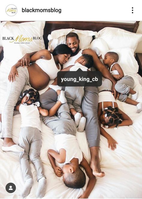 Cute Family Pictures, Black Family, Dream Family, Black Fathers, Black Love Couples, Black Families, Young Family, Black Love Art, Future Lifestyle