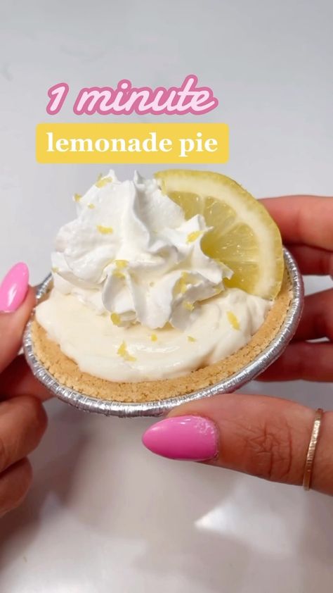 MaKayla Kim Thomas | Just another variation of my favorite 1 minute, macro-friendly, treat—perfect for your weekend sweet tooth 😋🩷 200 calories for 1 pie 🫶🏼… | Instagram Makayla Thomas, Diet Desserts Recipes, Fit Recipes, Diet Desserts, Healthy Sweet Treats, Easy Healthy Meal Prep, Low Calorie Desserts, Healthy Sweets Recipes, Sugar Free Desserts