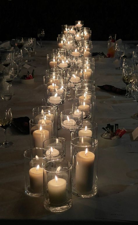 Candle Light Dinner Aesthetic, Valentine Day Aesthetic, Nail Valentine, Jamilla Strand, Romantic Candlelight Dinner, Aesthetic Valentines Day, Valentines Day Aesthetic, Aesthetic Valentines, Valentines Day Decoration