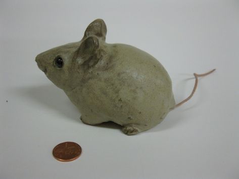 clay mouse Mouse Carving, Clay Mice, Clay Mice Diy, Pottery Mouse, Ceramic Mouse, Mouse Clay, Mouse Clay Art, Mouse Sculpture, Polymer Clay Mouse Tutorial