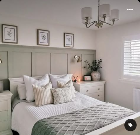 Bedroom Decor With Paneling, Simple Panelling Bedroom, Main Bedroom Neutral Colours, New Build Flat Decor, Master Bedrooms Decor Panelling, Bedroom Inspirations With Panelling, Bedroom Uk Ideas, Modern Panelling Bedroom, Taupe Bedroom Panelling