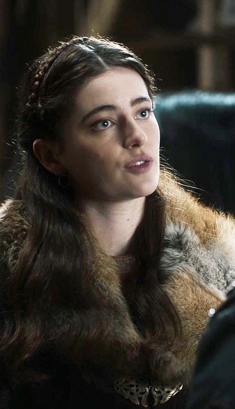 Milly Brady The Last Kingdom, Lyarra Stark, Asoiaf Oc, Millie Brady, Lyanna Stark, Sajjal Ali, Last Kingdom, Medieval Aesthetic, Viking Life