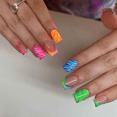 Short Nails For Summer, Short Nails For Spring, Country Acrylic Nails, Turkey Nails, Teen Nails, Nails For Summer, Fancy Nails Designs, Simple Gel Nails, Summery Nails