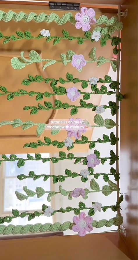 Crochet Closet Curtain, Crochet Room Divider, Curtain Crochet Pattern Free, Crochet Doorway Hanging, Crochet Doorway Curtain, Crochet Wisteria Pattern, Crochet Vine Curtain, Crochet Dorm Room Decor, Crochet Window Decoration