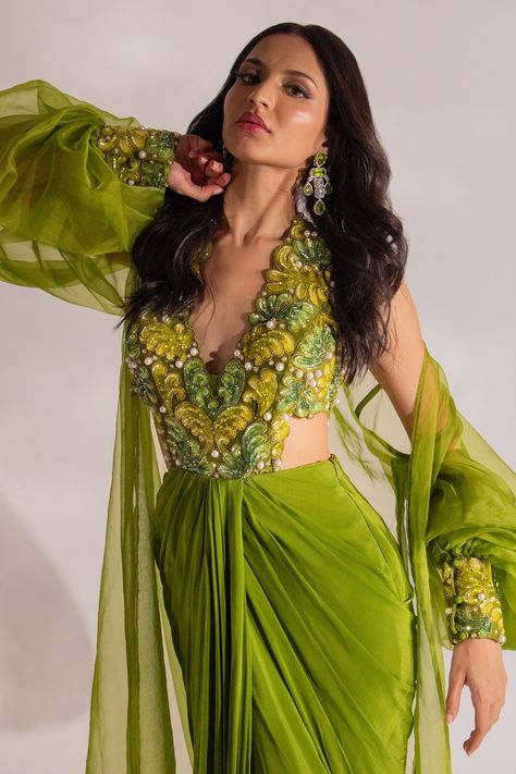 Buy Green Tunic Silk Embroidered Pearl V Neck Cutwork Draped With Organza Jacket For Women by Anshika Tak Label Online at Aza Fashions. Maxi Dress With Jacket, Organza Jacket, Mehendi Outfit, Haldi Outfits, Haldi Outfit, Mehendi Outfits, Trendy Outfits Indian, Green Tunic, Traditional Indian Outfits