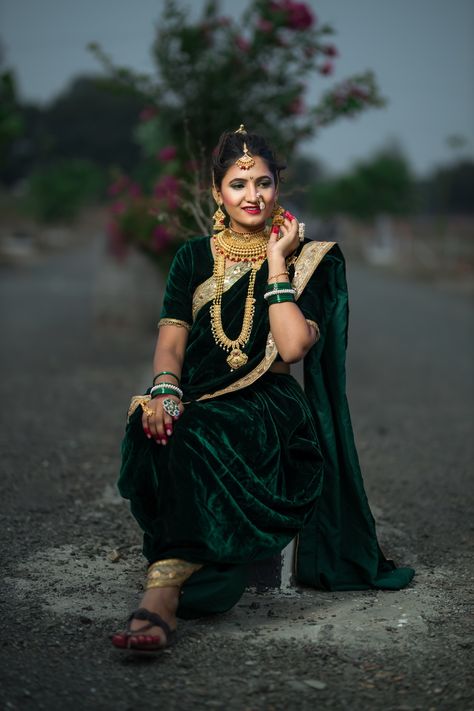 Saree look Velvet Nauvari Saree, Saree Pose, Marathi Bride, Nauvari Saree, Saree Poses, Green Saree, Saree Look, Photos Ideas, Green Velvet