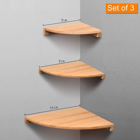 Bedroom Rug Size, Corner Wall Shelf, Corner Shelf Ideas, Corner Shelf Design, Minimalist Apartment Decor, Floating Shelves Wall, Floating Shelf Decor, Floating Corner Shelves, Corner Wall Shelves