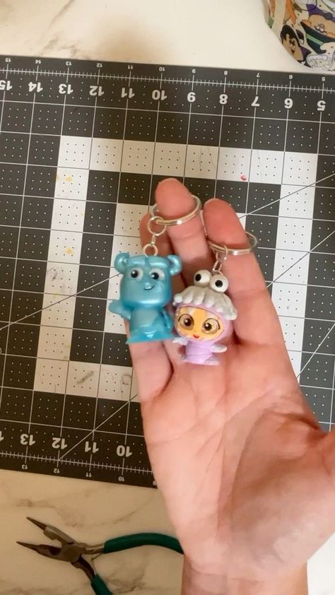 Procrastination at it's finest, folks! DIY Disney Doorables keychains 💕 #diy #diykeychains #diyjewelry #doorables #disney #disneydoorables #monstersinc #miniaturetoys #minitoys | Mommy Crafts A lot | Mommy Crafts A lot · Original audio Disney Doorables Keychain Diy, Doorables Crafts, Keychains Diy, Disney Doorables, Diy Disney, Disney Diy, Diy Keychain, Monsters Inc, Diy Baby