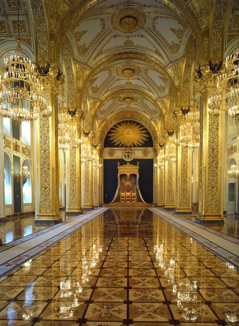 Interior of the Grand Kremlin Palace - Moscow, Russia Kremlin Palace, Palace Interior, Russian Architecture, Castles Interior, Throne Room, Salou, Beautiful Castles, Grand Palais, Moscow Russia