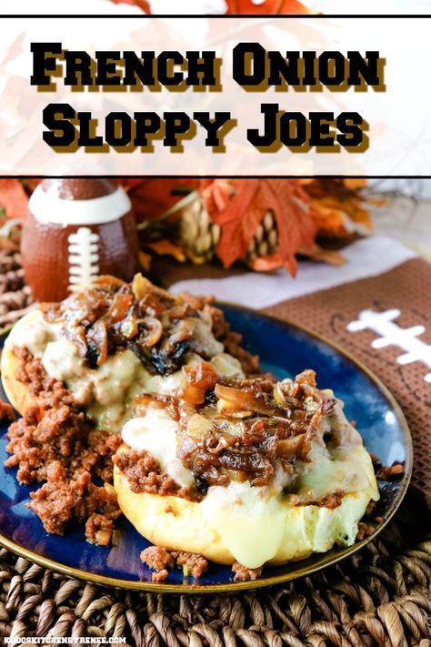 Sloppy Joes Sandwich, Loose Meat Sandwiches, Meat Sandwich, Sloppy Joes Recipe, Tailgating Recipes, Feed A Crowd, Simple Sandwiches, Easy Homemade Recipes, Weeknight Dinner Recipe