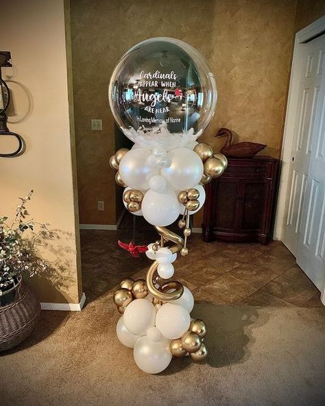 Memorial Balloon Decorations, Celebration Of Life Balloons, Memorial Balloon Release Ideas, Candle Light Memorial, Memorial Balloons, Ballon Business, Memorial Service Decorations, Standing Balloon, Graveside Decorations