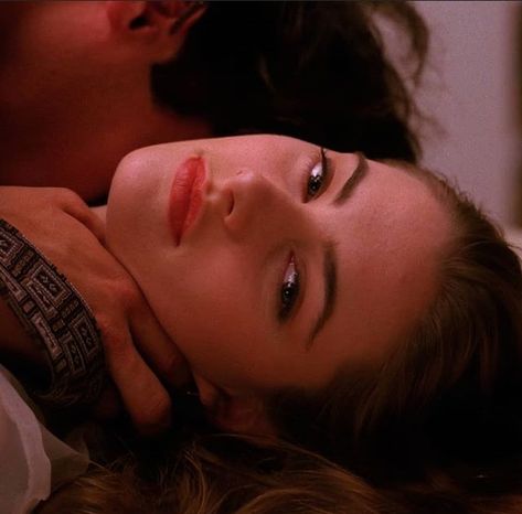 Shelly Johnson Twin Peaks, Shelly Twin Peaks, Audrey Twin Peaks, Shelly Johnson, Audrey Horne, Kiss Outfits, Black Lodge, Laura Palmer, Beauty Shoot