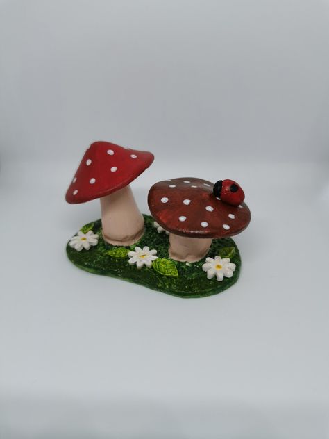 Air Dry Clay Fairy Garden, Crayola Air Dry Clay, Foam Clay, Pottery Ornaments, Mushroom Crafts, Air Dry Clay Projects, Clay Fairies, Clay Bowl, Clay Figurine