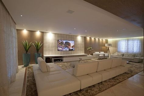 #wattpad #diversos vou fazer meu script aqui. French Style Living Room, Comfortable Sectional Sofa, Luxury Ceiling Design, Elegant Living Room Design, Modern Sofa Living Room, Living Room Design Decor, Home Design Living Room, Elegant Living Room, Dream House Interior