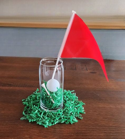 Golf Themed Table Decorations, Golf Table Centerpiece, Golf Snacks, Golf Party Decor, Golf Decorating Ideas Party, Golf Centerpieces, Golf Theme Party, Golf Party Decorations, Wedding Table Themes