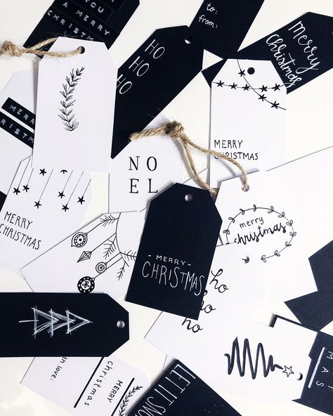 #friends #celebration #diygiftideas #earthweek # Black Gift Tags, Cute Gift Wrapping Ideas, Christmas Present Tags, Christmas Gift Tags Diy, Christmas Gift Tags Handmade, Black And White Christmas, Elegant Gift Wrapping, Tags Diy, Christmas Card Inspiration