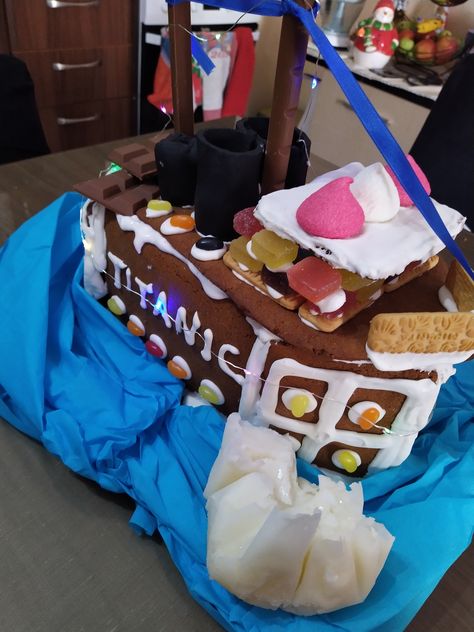 Titanic, Gingerbread, Cake