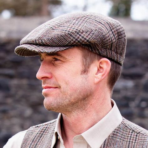 Traditional Irish Golf Flat Cap - Made in Ireland - Your Lucky Irish Hat Irish Hat, Flat Cap Men, Irish Style, Kinds Of Hats, Ivy Cap, Aran Sweater, Mens Fashion Rugged, Winter Hats For Men, Cap Men