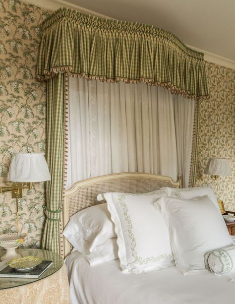 Bedrooms With Wallpaper, Leta Austin Foster, Exclusive Bedroom, Bronze Furniture, Glam Pad, Vintage Clocks, Decor Lamp, Bed Linen Design, With Wallpaper