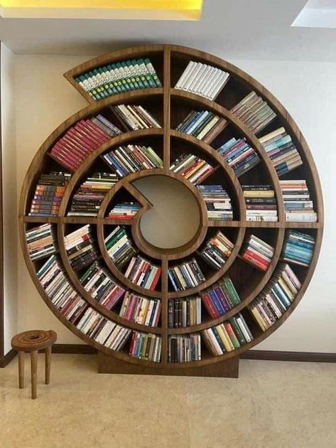 Amazing Library, Unique Bookshelves, Wallpapers Home, Wallpapers Ideas, Creative Bookshelves, Cool Bookshelves, Back Deck Decorating, Small Deck Decorating Ideas, Home Library Design