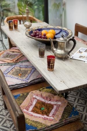 Moroccan Dining Room, Moroccan Style Home, Design Marocain, Moroccan Interiors, Ideas Hogar, Moroccan Design, Moroccan Decor, Zaha Hadid, Moroccan Style