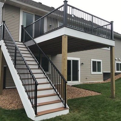 Stairs Down To Patio, Landscaping Around Deck, Second Floor Deck, Deck Addition, Curved Pergola, Second Story Deck, Deck Railing Ideas, Deck Remodel, Deck Features