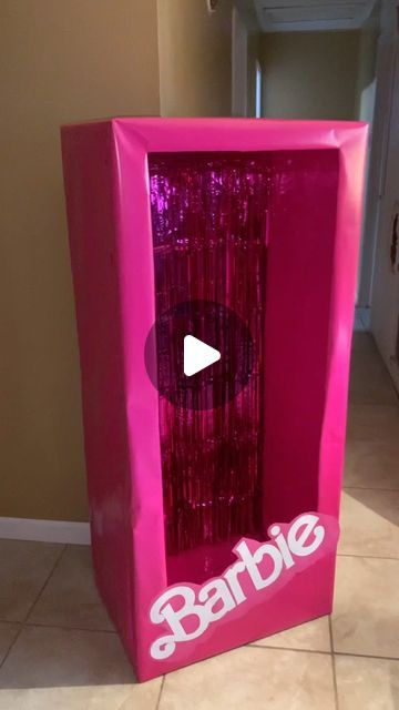 Ja’mia Winston on Instagram: "Make your celebration unforgettable by adding a DIY Barbie photo box—an interactive and delightful way for guests to strike a pose and enjoy the event! 😍😍😍🔥🔥🔥 #explorepage #viral #decor #barbie #box #diy #pink #viralvideos" Barbie Box Party Decoration, Barbie Diy Photo Booth, Diy Barbie In A Box Costume, Barbie Boxes Diy, Diy Barbie Box How To Make, Barbie Birthday Box Diy, Pink And Purple Barbie Party, How To Build A Barbie Photo Booth, Photo Booth Box Diy