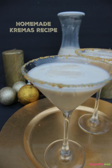 Haitian Kremas, Puerto Rican Coquito, Thanksgiving Diner, Crema Recipe, Festive Holiday Cocktails, Recipe Thanksgiving, Christmas Recipes Easy, Haitian Food Recipes, Easter Dinner Recipes