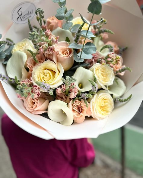 Pastel colors bouquet with flowers of mint plant It includes: #gardenroses #roses #mint #mathiola #eucalyptus #flowers #florist #nyc #newyork Eucalyptus Flowers, Mint Plant, Mint Plants, April 11, Flower Delivery, Pastel Colors, Florist, Roses, Mint