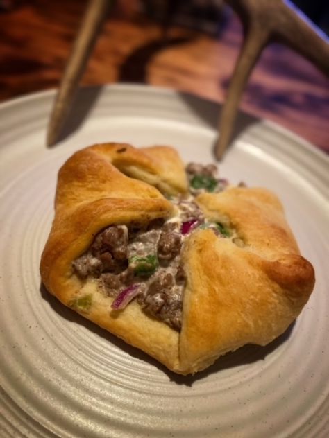 Foodie Friday: Venison-Stuffed Crescent Rolls | Deer & Deer Hunting Venison Crescent Rolls, Deer Meat Appetizers, Ground Venison Appetizers, Wild Game Appetizers, Venison Appetizers, Ground Deer Recipes, Venison Meals, Venison Dishes, Deer Roast