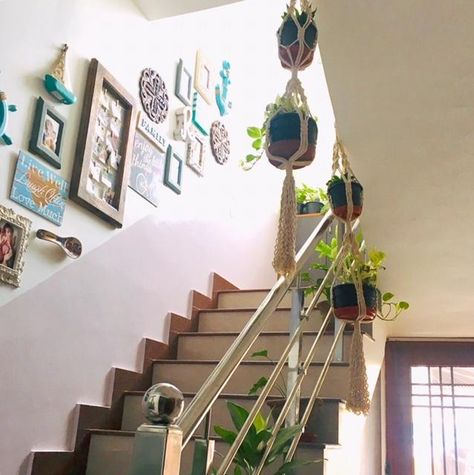 SAJAVAT: A home where re-purposing is a way of life! Indian Stairs Design, Staircase Wall Decor Indian, Stair Wall Decor, Staircase Gallery, Gallery Wall Staircase, Backyard Tent, Staircase Wall Decor, Painted Staircases, Indian Bedroom Decor