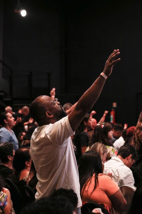 Black Man Worshipping God, Picture Of People Praying, Praise Concert Background, Man Worshipping God, Praising God Images, Praise Background Church, Praising God Photography, Man Praising God, People Worshipping In Church