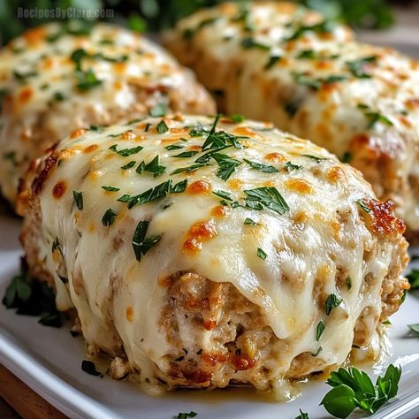 Garlic Parmesan Chicken Meatloaf - Cheesy Comfort Food - Recipes By Clare Blue Collar Recipes, Cheesy Garlic Chicken, Chicken Loaf, Chicken Meatloaf, Meatloaf Ingredients, Homemade Chicken Nuggets, Egg Roll Recipes, Baked Garlic, Garlic Parmesan Chicken