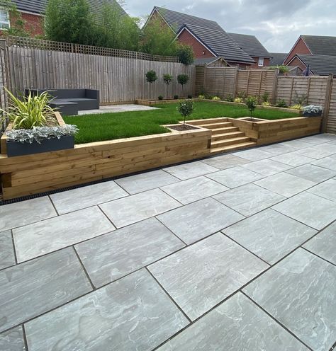 Garden Slabs, Natural Stone Paving, Garden Ideas Uk, Slate Garden, Stone Paving, Back Garden Design, Garden Paving, Garden Steps, Patio Garden Design