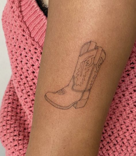 Boots Tattoos For Women, Durango Tattoo Ideas, Austin Tx Tattoo Ideas, Fineline Cowboy Boot Tattoo, Cowboy Boot Tattoo With Flowers, Cowgirl Boots Tattoo, Small Cowboy Tattoo, Cowboy Boots Tattoo, Cowgirl Boot Tattoo