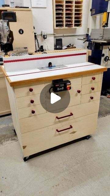 Marie | DIY Montreal on Instagram: "Super quick recap of my router table cabinet build!
Full build video and plans available 👉 Link in bio
All these years later, and I'm still lovin' it ❤️ 

#routertable #routertablebuild #routercabinet #woodworking #woodshop #woodworker" Diy Router Table Plans, Diy Montreal, Router Table Plans, Diy Router Table, Cabinet Build, Diy Router, Table Cabinet, Router Table, Wood Shop