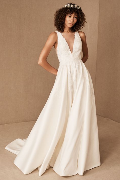 Say Hello to BHLDN's Spring 2020 Wedding Dresses | Junebug Weddings Bhldn Bride, Bhldn Wedding Dress, Gown Photos, Jenny Yoo, Wedding Dress Pictures, Wedding Dresses Photos, Bridal Fashion Week, Dress Out, Long Sleeve Wedding