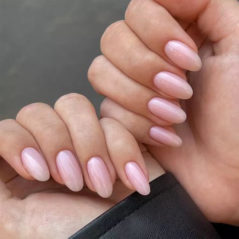 Strawberry Milk Nails, Milky Pink Nails, Pink Nails Opi, Minimal Manicure, Milk Nails, Pale Pink Nails, Kutek Disney, Milky Pink, Baby Pink Nails