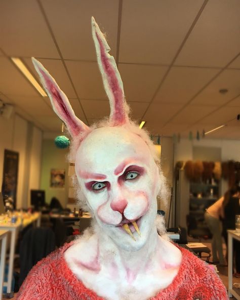 Simple Zombie Rabbit Makeup Scary Bunny Makeup, Zombie Rabbit, Scary Bunny, Rabbit Makeup, Alice In Wonderland Makeup, Wonderland Makeup, Bunny Makeup, Makeup Scary, Holiday Parades