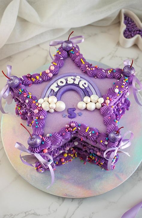 star shape buttercrem cake, lambeth cake, buttercream cake, heart cake, lambeth heart cake, peach heart cake, disco cake, purple buttercream cake Star Shaped Birthday Cake, Star Shaped Cake, Purple Heart Cake, Easter Themed Cakes, Checkered Cake, Jewel Cake, Disco Cake, Heart Birthday Cake, Winter Cake