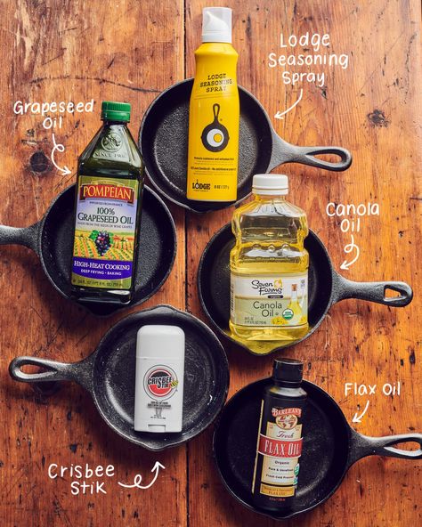 Cast Iron Seasoning, Season A Cast Iron Skillet, Cleaning Cast Iron Pans, Season Cast Iron, Cleaning Cast Iron Skillet, Iron Cleaning, Season Cast Iron Skillet, Seasoned Cast Iron Pan, Cast Iron Skillet Cooking