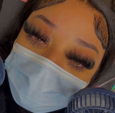 Lash Extentions, Face Beat Makeup, Eyelash Technician, Mink Eyelash Extensions, Cat Eye Lash, Eyelash Extensions Styles, Lash Extensions Styles, Perfect Eyelashes, Pretty Lashes