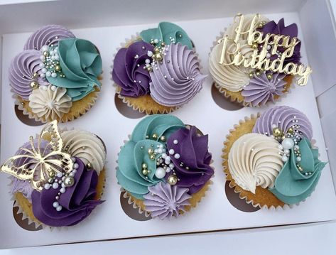 Purple And Blue Cupcakes, Luxe Cupcakes, Violet Cupcakes, Box Cupcakes, Cupcake Piping, Purple Cakes Birthday, Green Cupcakes, Red Cupcakes, Purple Cupcakes