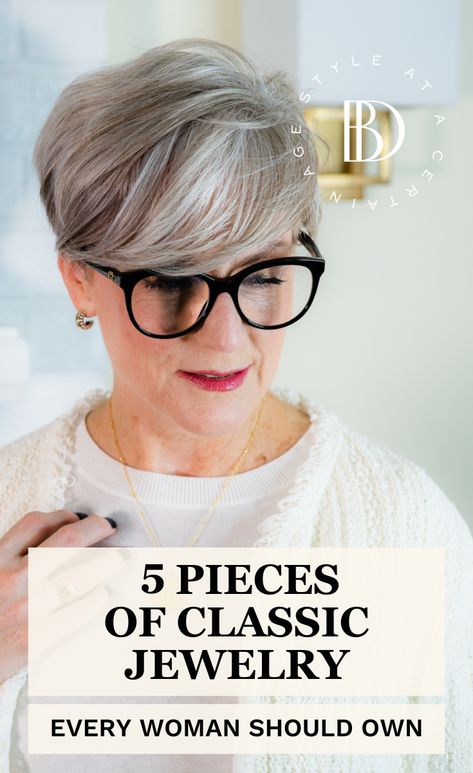 Earrings Over 50, Necklaces For Older Women, Jewelry For Women Over 40, Jewelry For Women Over 60, Jewelry Staple Pieces, Jewelry Every Woman Should Own, Statement Jewelry Silver, Classic Necklaces For Women, Classic Accessories For Women