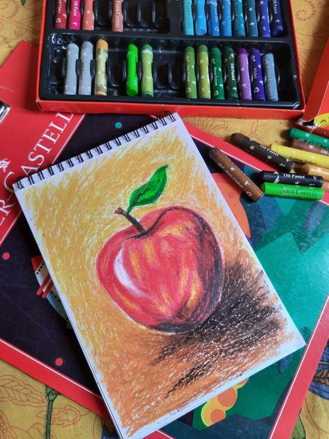 Mango Oil Pastel Drawing, Oil Pastel Art Realistic, Fruit Art Drawings, Oil Pastel Drawings Easy, Pencil Drawings Of Flowers, Oil Pastel Colours, Basic Painting, Easy Art For Kids, Paper Art Design