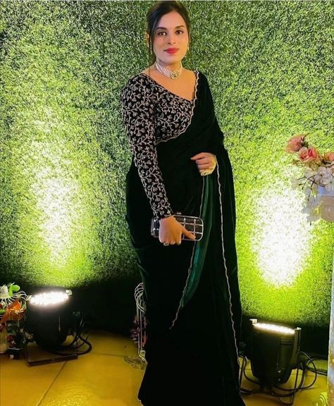 #Desingner dark green velvet saree with designer full sleeves blouse #velvet dark green saree with full sleeves designer blouse Blouse Design For Winter Wedding, Velvet Blouse Full Sleeves Designs Indian, Winter Saree Blouse Design, Full Sleeve Blouse Designs Velvet, Full Sleeve Sari Blouse, Full Sleeves Blouse Saree Look, Black Designer Blouse For Saree, Full Sleeves Blouses Saree, Blauj Dizain New Full Sleeve